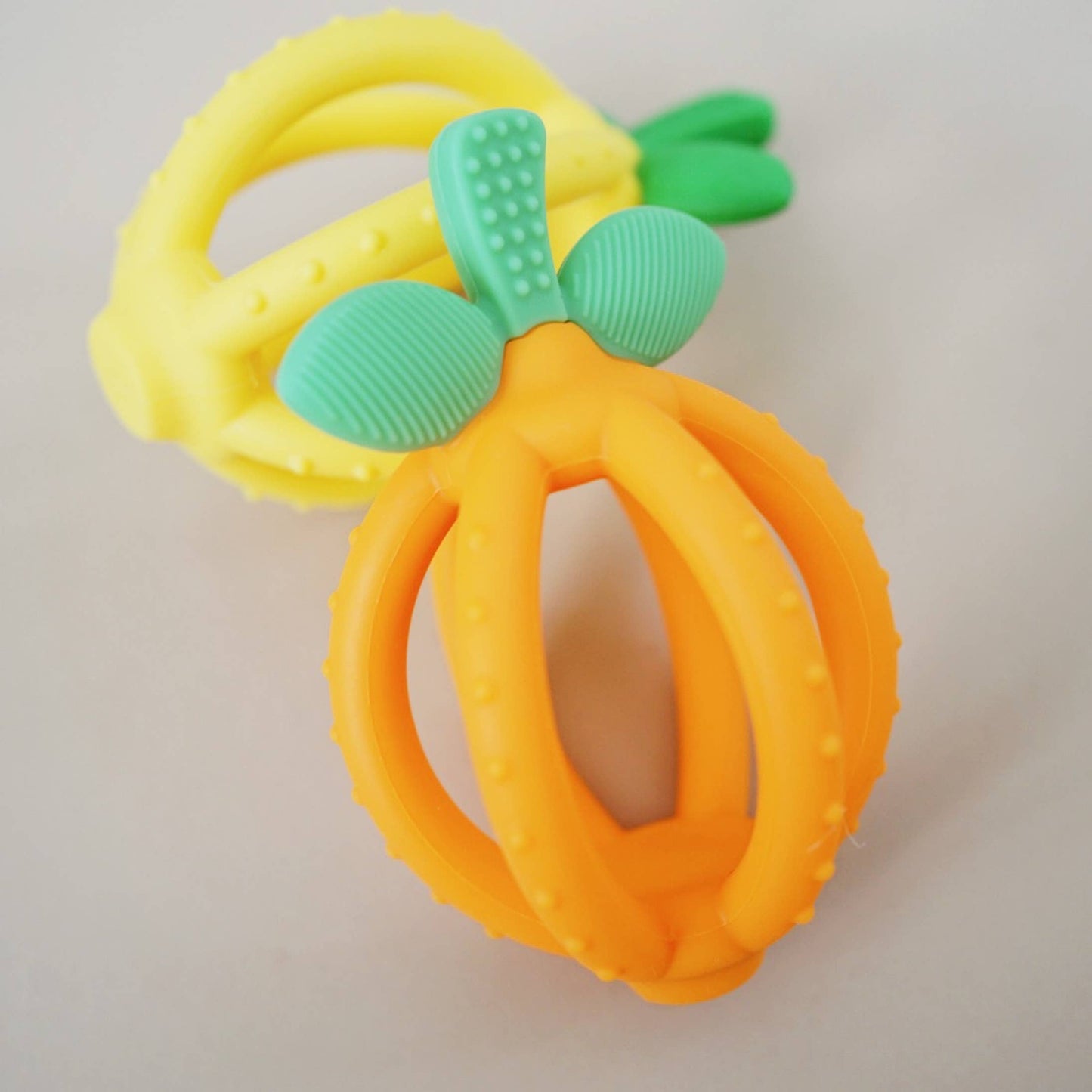 Bitzy Biter™ Teething Ball Baby Teether